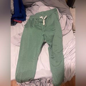 Vuori Joggers!